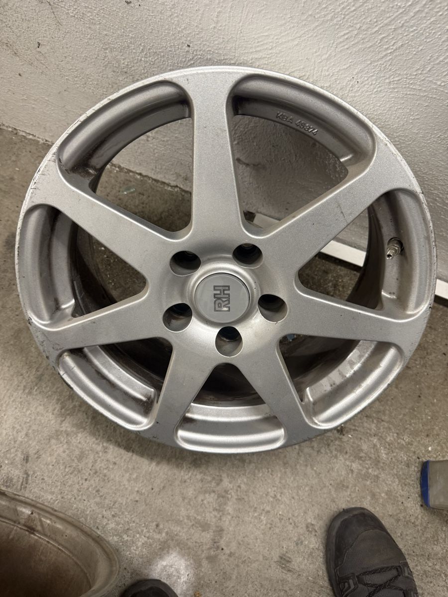Audi Jantes: Audi A3 Felgen – D'occasion à Mörschwil par Hilbilly