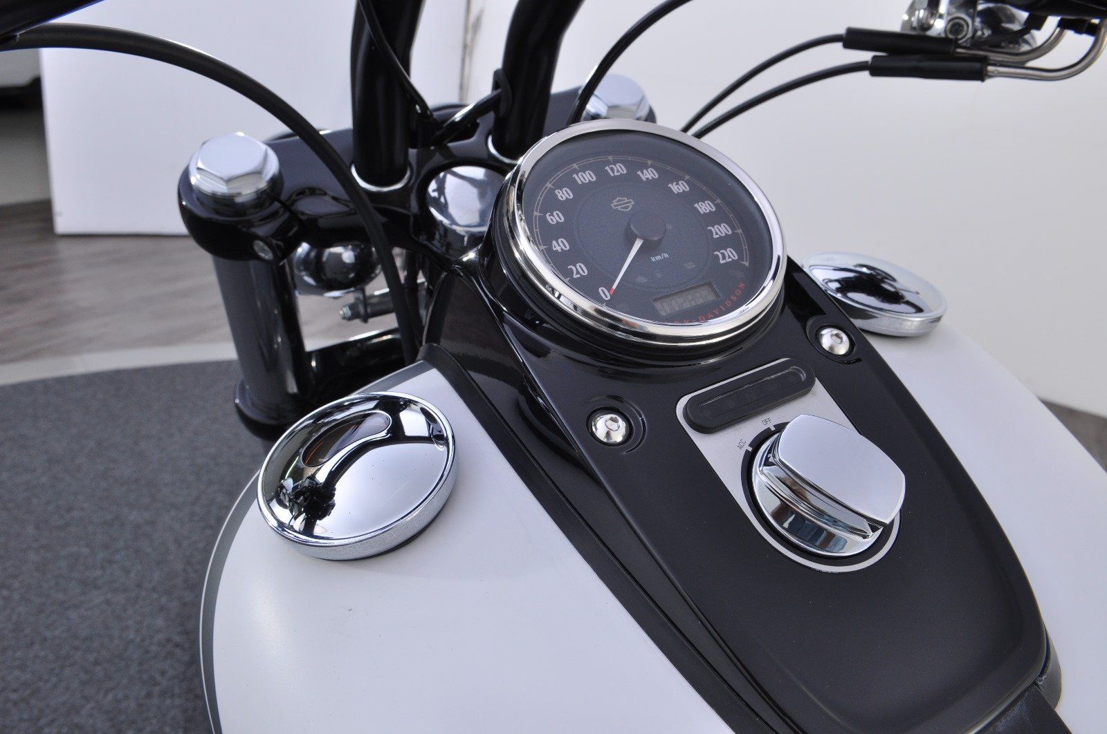 Harley-Davidson Chopper: Harley Davidson Dyna – Usato da Wohlen AG venduto da MartinTrepp 9