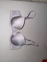 BH Calvin Klein B75