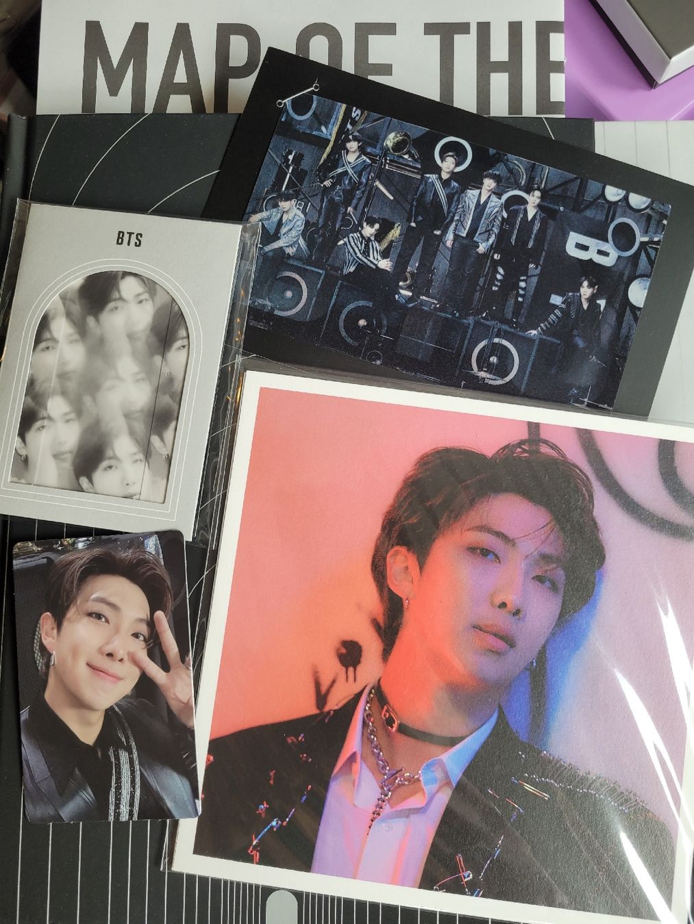Libri: BTS MOTs Concept Photobook – Nuovo e nell'imballaggio originale da Zürich venduto da vic_w2tl