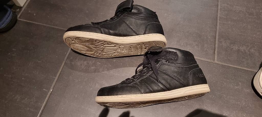Schuhe für Jungen: Memphis One Schuhe schwarz Leder – Gebraucht aus Neuenkirch von tip_wp7s 1