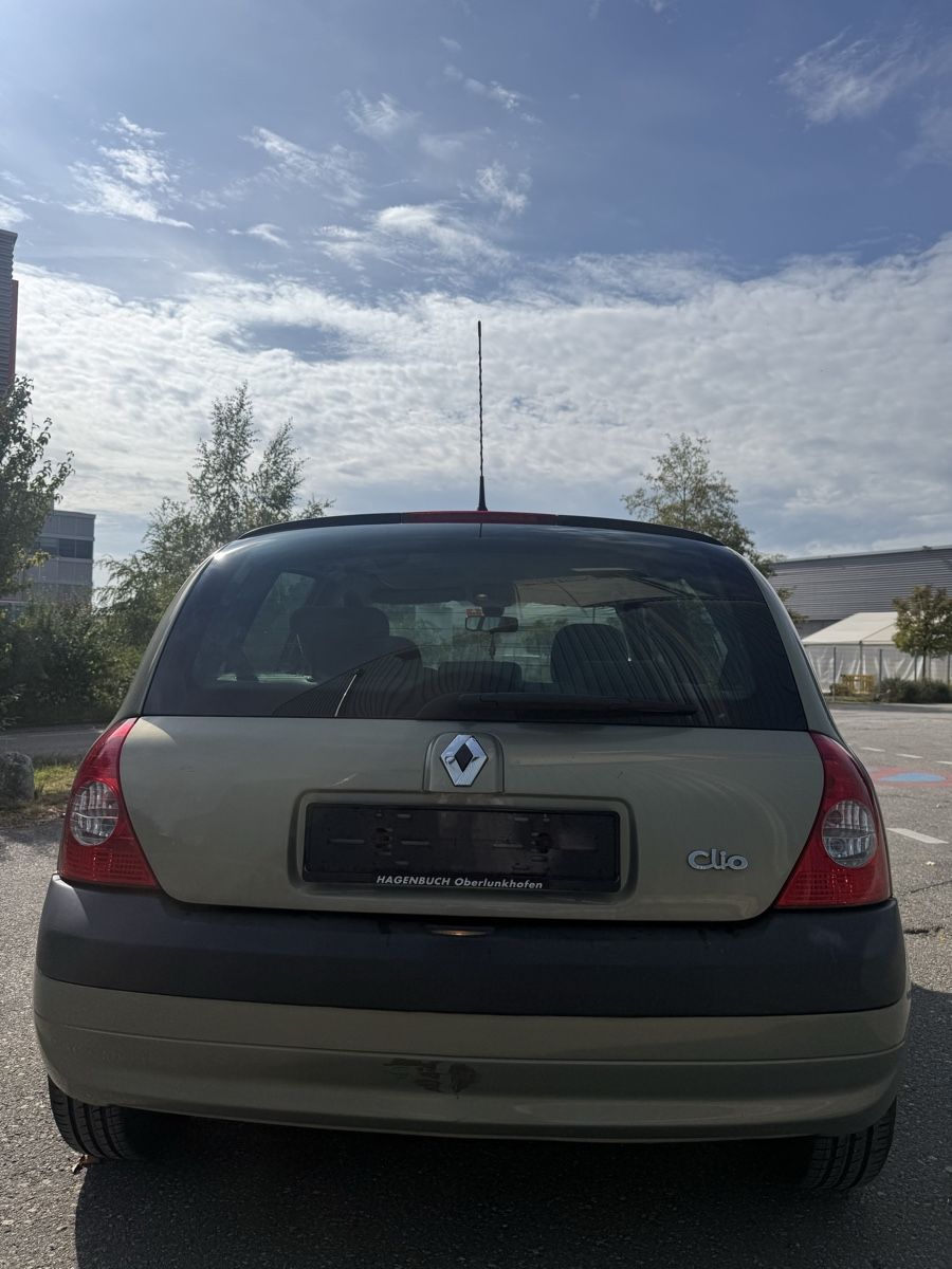 Renault Autos: Renault Clio 1.4 – D'occasion à Heimenhausen par naz_t2dj 2