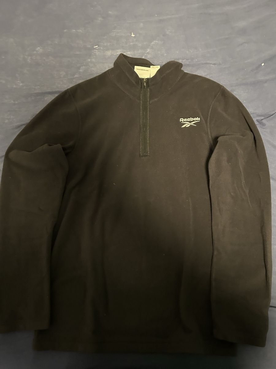 Reebok Maglioni & Felpe: Reebook fleec ziper – Nuovo (secondo la descrizione) da Oberägeri venduto da liv_n6yh 1