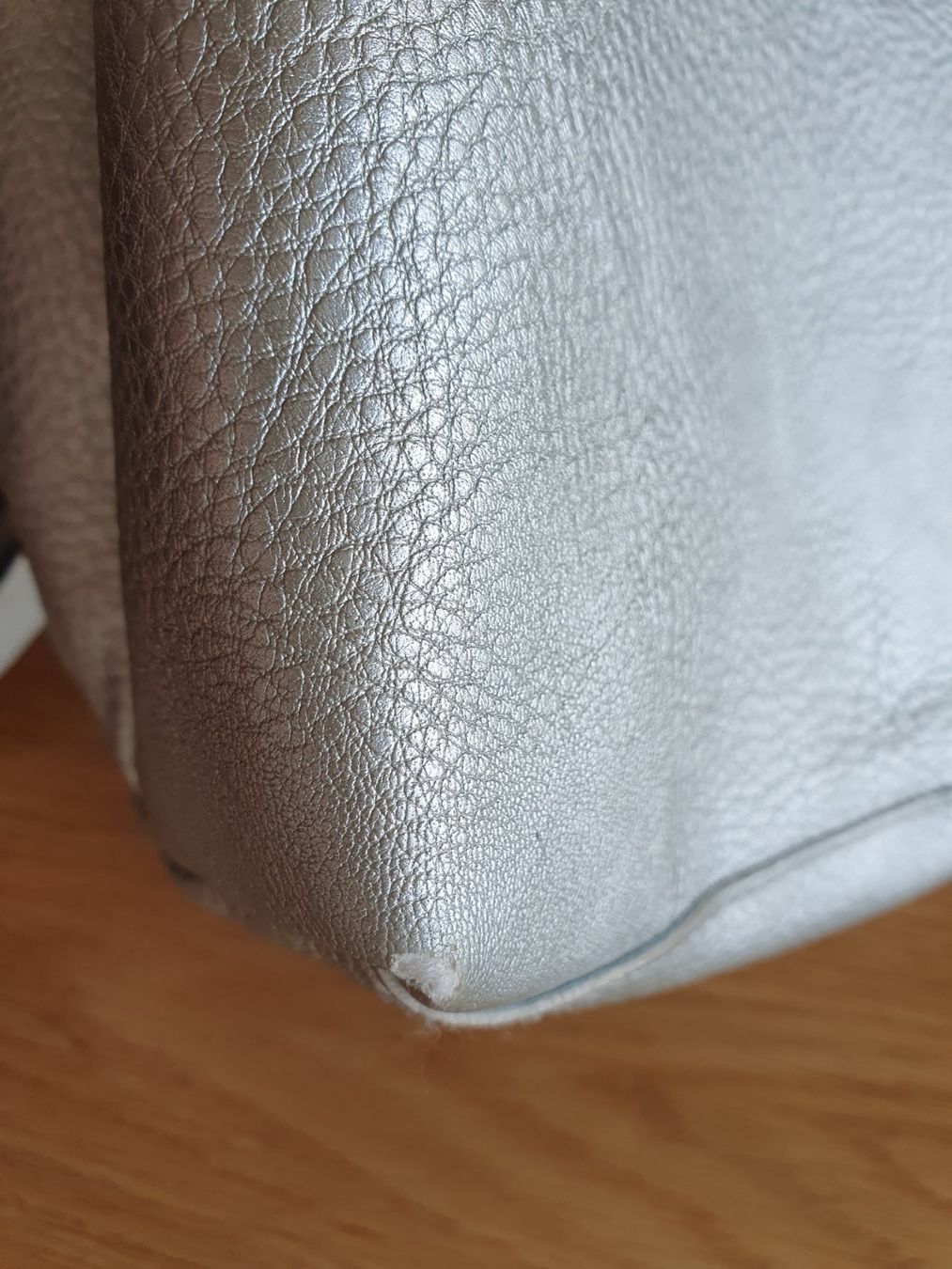 Zaini: Silbriger Rucksack – Usato da Villars-sur-Glâne venduto da richardette 3