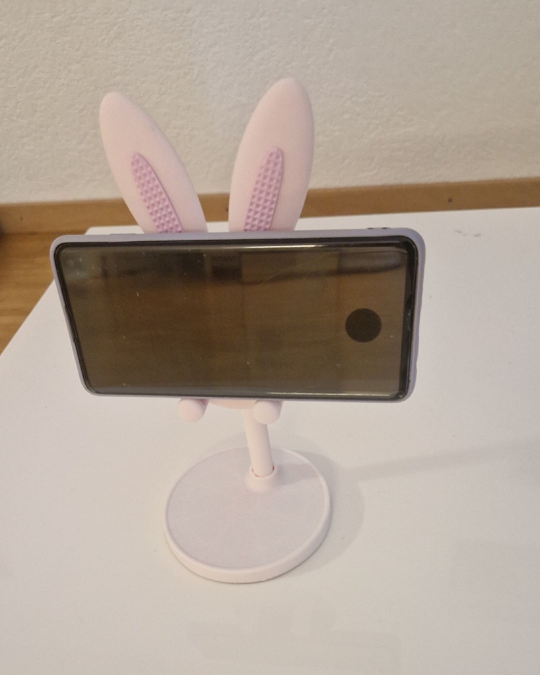 Sonstige Dekorationen & Accessoires: Support de téléphone lapin rose pliable ajustable – Neu (gemäss Beschreibung) aus Versoix von aline_b 1