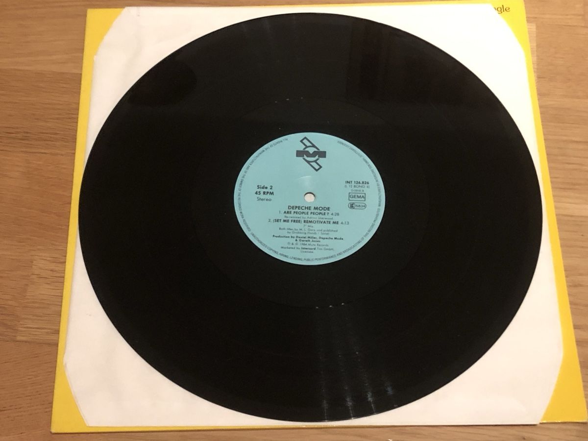 Dischi in vinile: Depeche Mode. 1984. Master & Servant – Usato da Faulensee venduto da Mizuno06 3
