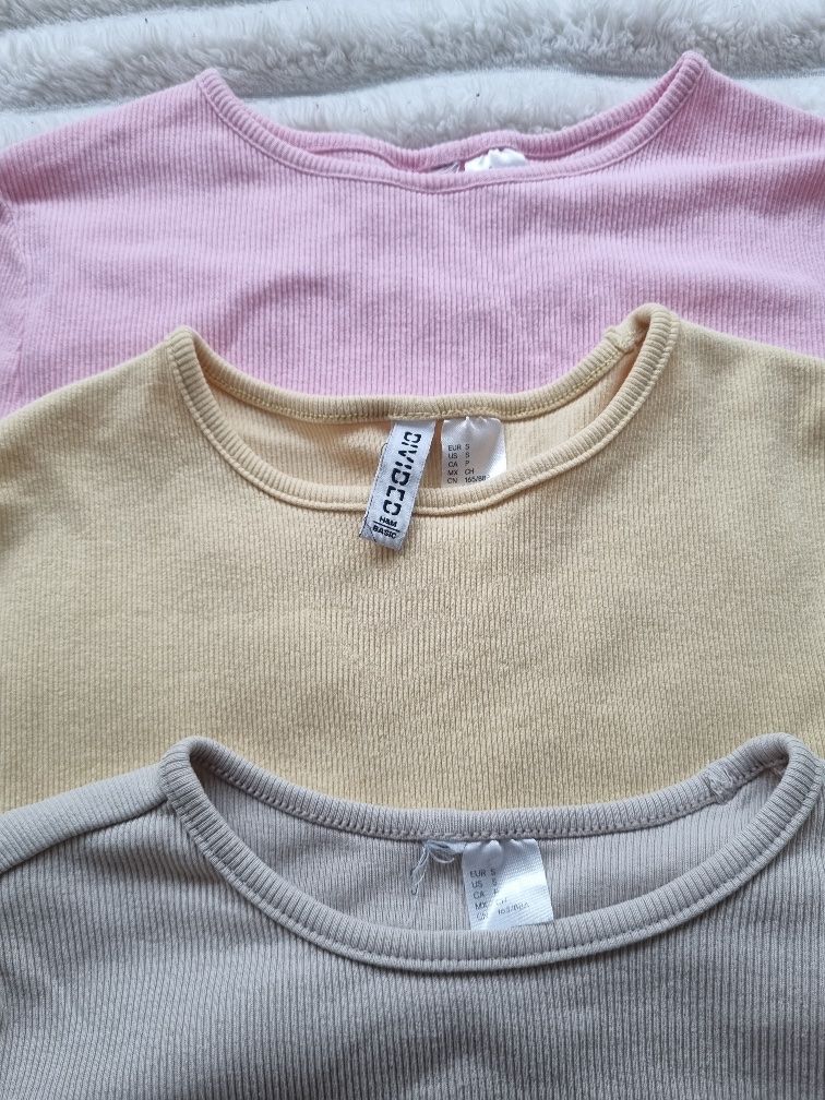 H&M Camicette, T-shirt & Top: Lot de 3 tops Divided, taille S, en cotton – Usato da Riddes venduto da pierre-a-facettes 1