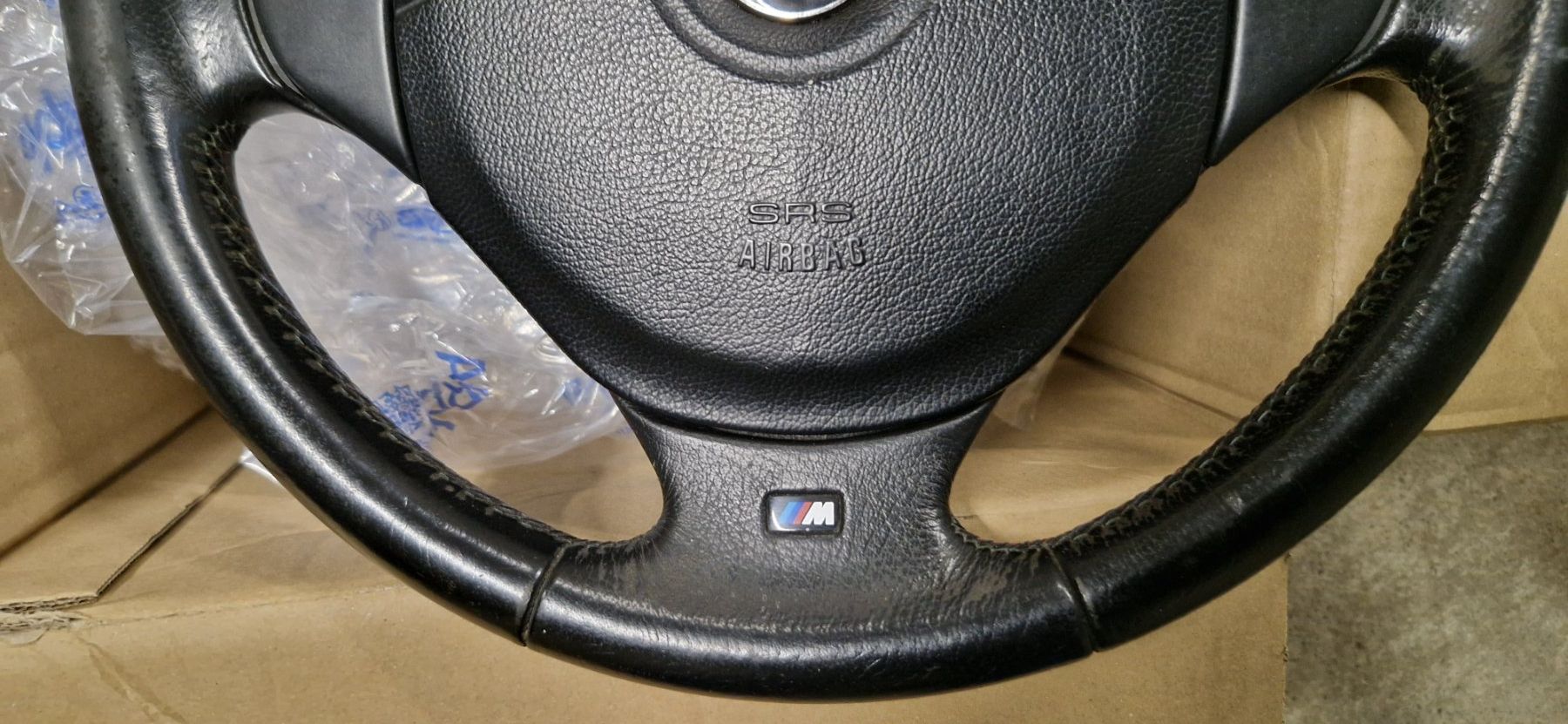 BMW Tutti pezzi di ricambio auto: BMW M-Lenkrad – Usato da Wittenbach venduto da Bulalla 2