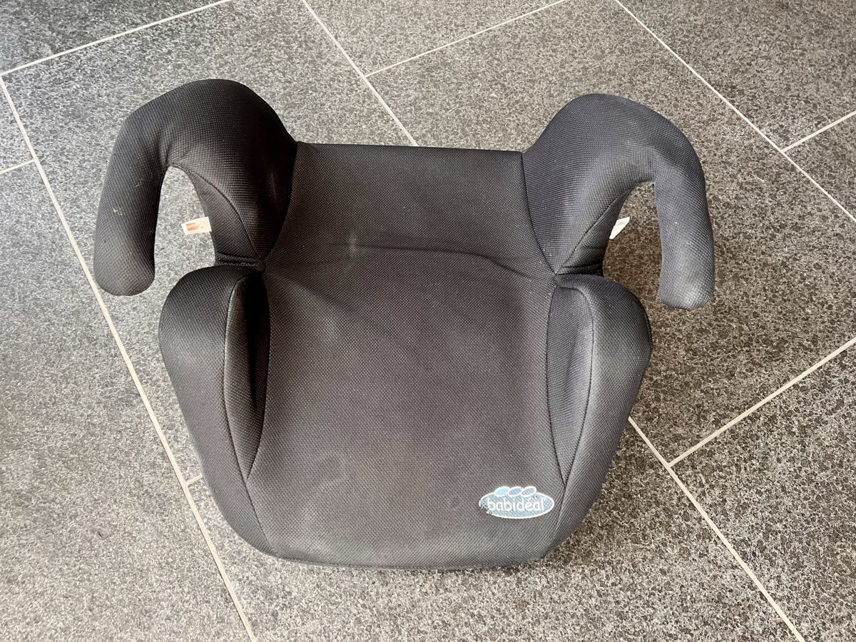 Seggiolini per auto: Babideal Kinderautositz Gruppe 2/3  – Usato da Bassersdorf venduto da romanspc