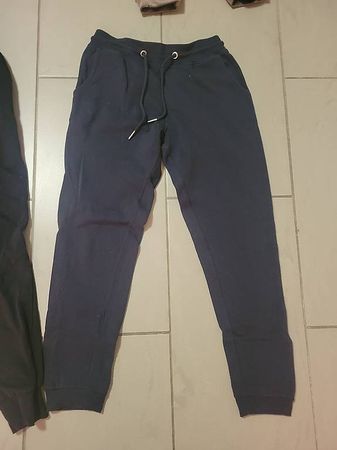 Trainerhosen XS