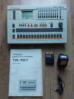Roland TR-707 inkl.M-16C Memory Cartridge, Netzgerät, Manual
