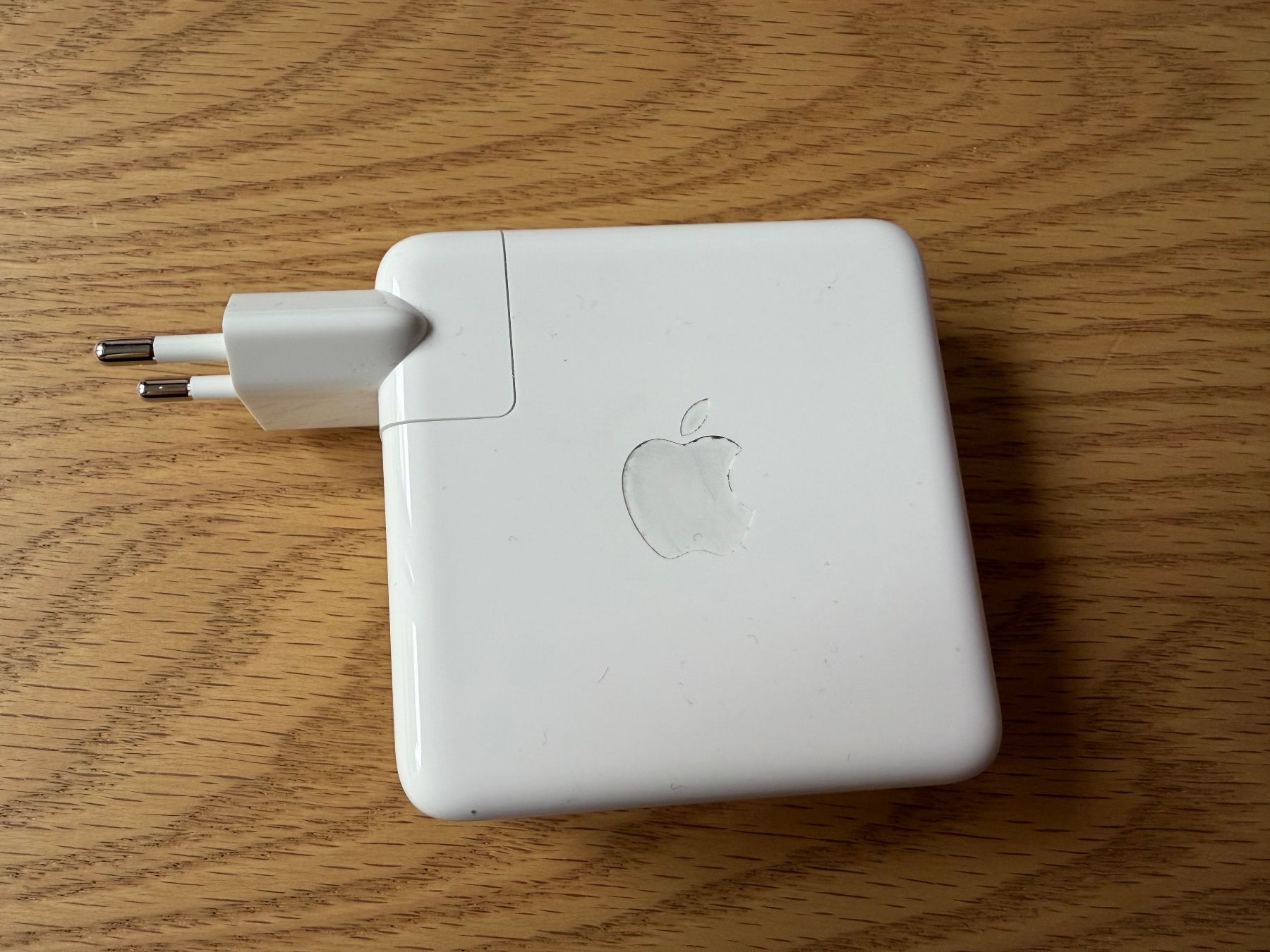 Apple Caricabatterie: Apple 96W USB-C Power Adapter – Nuovo (secondo la descrizione) da Meggen venduto da atkal