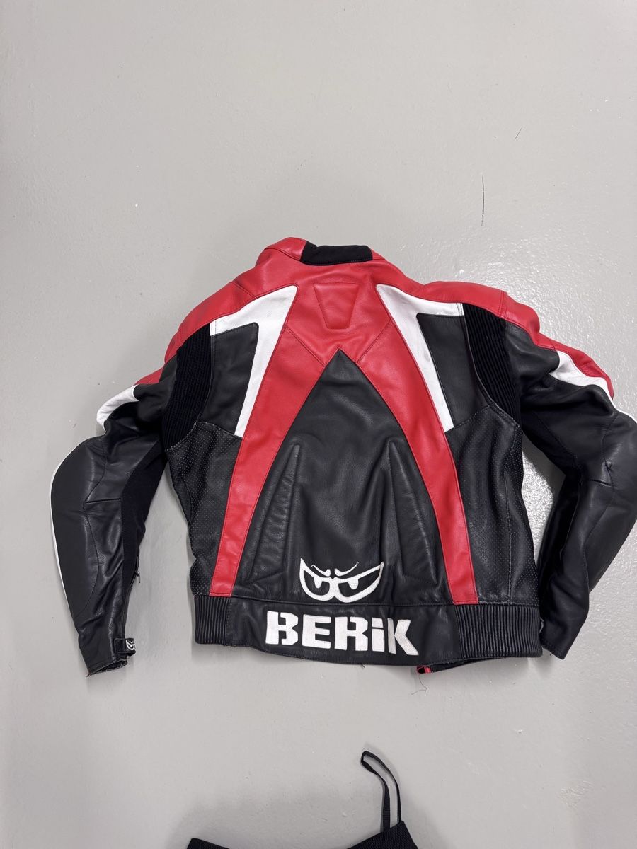 Completi: Racekombi Berik Gr. 52 – Usato da Glattfelden venduto da Schuggi_21 2