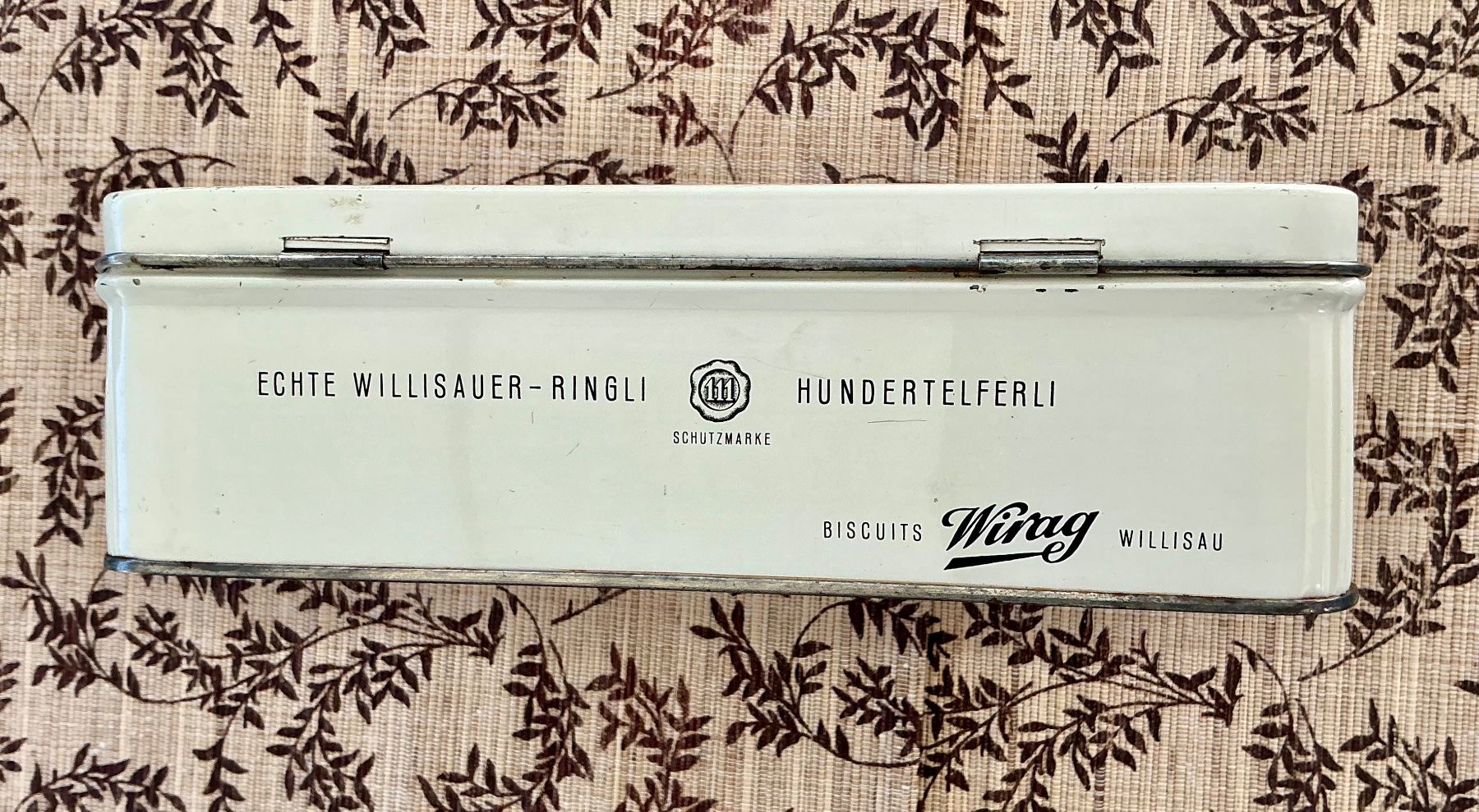 Tutte le decorazioni: ALTE BLECHDOSE OBERTOR WILLISAU – Usato da Zell LU venduto da Silvermemory 1