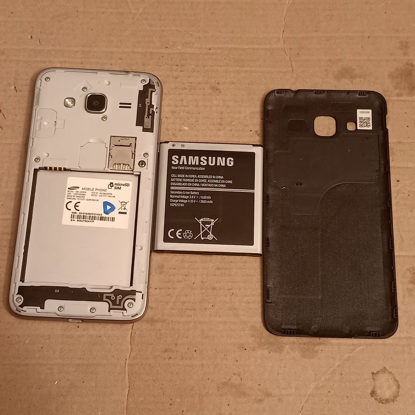 Samsung Telefoni cellulari / Smartphones: Android Handy Touchscreen defekt:Samsung Galaxy J3 SM-J320FN – Difettoso da Winterthur venduto da Opusco 4