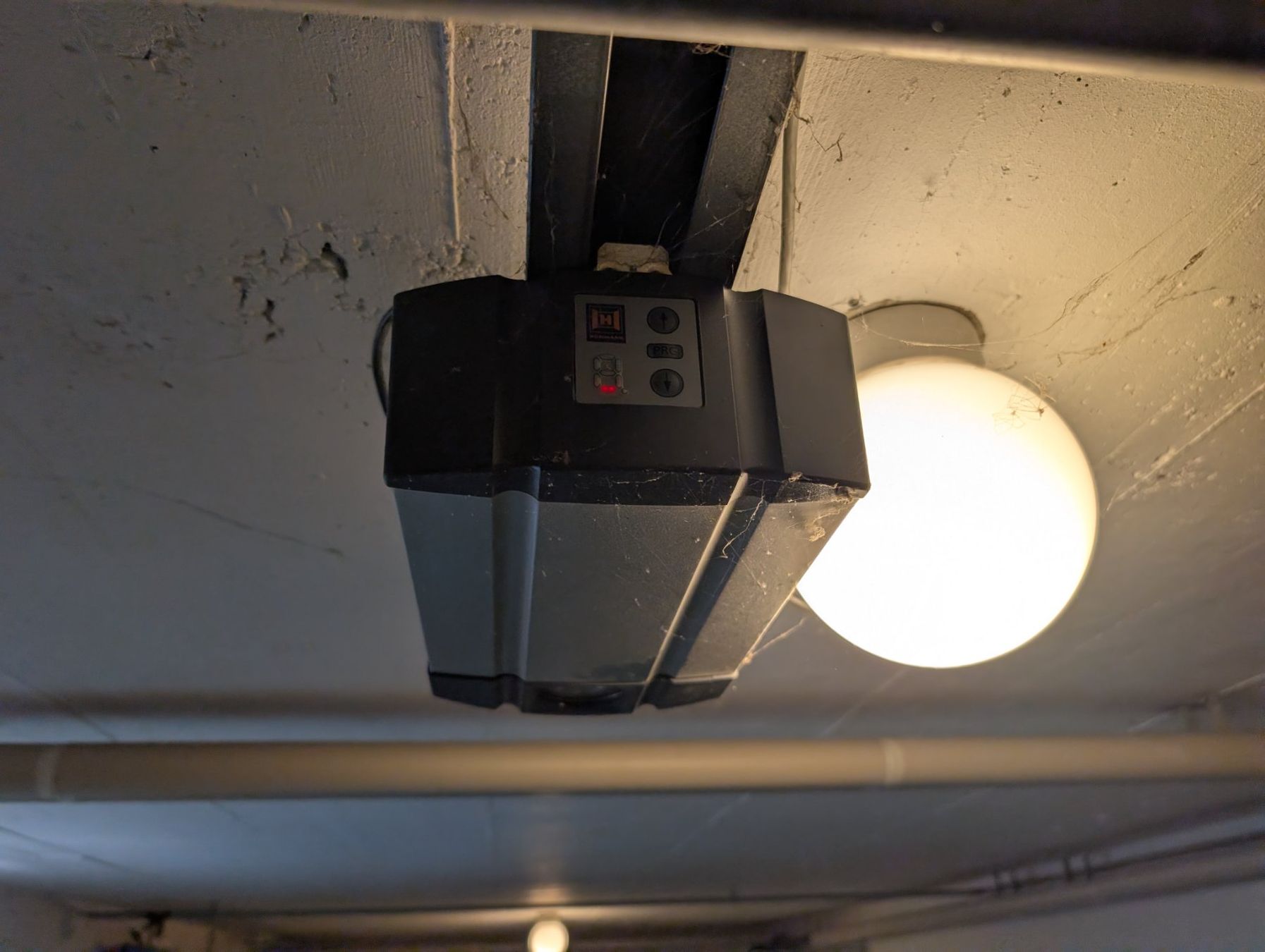Hörmann Sonstiges Elektromaterial: Garagentor Hörmann SupraMatic E 2 grau – Gebraucht aus utzenstorf von Anni9 1