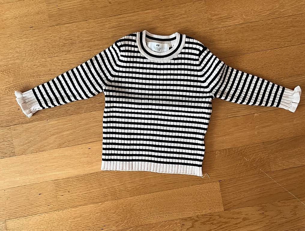 Pulls & Sweat-shirts: H&M Strickpullover / Feinstrickpullover gestreift Gr. 92  – D'occasion à Zug par BT6300 2