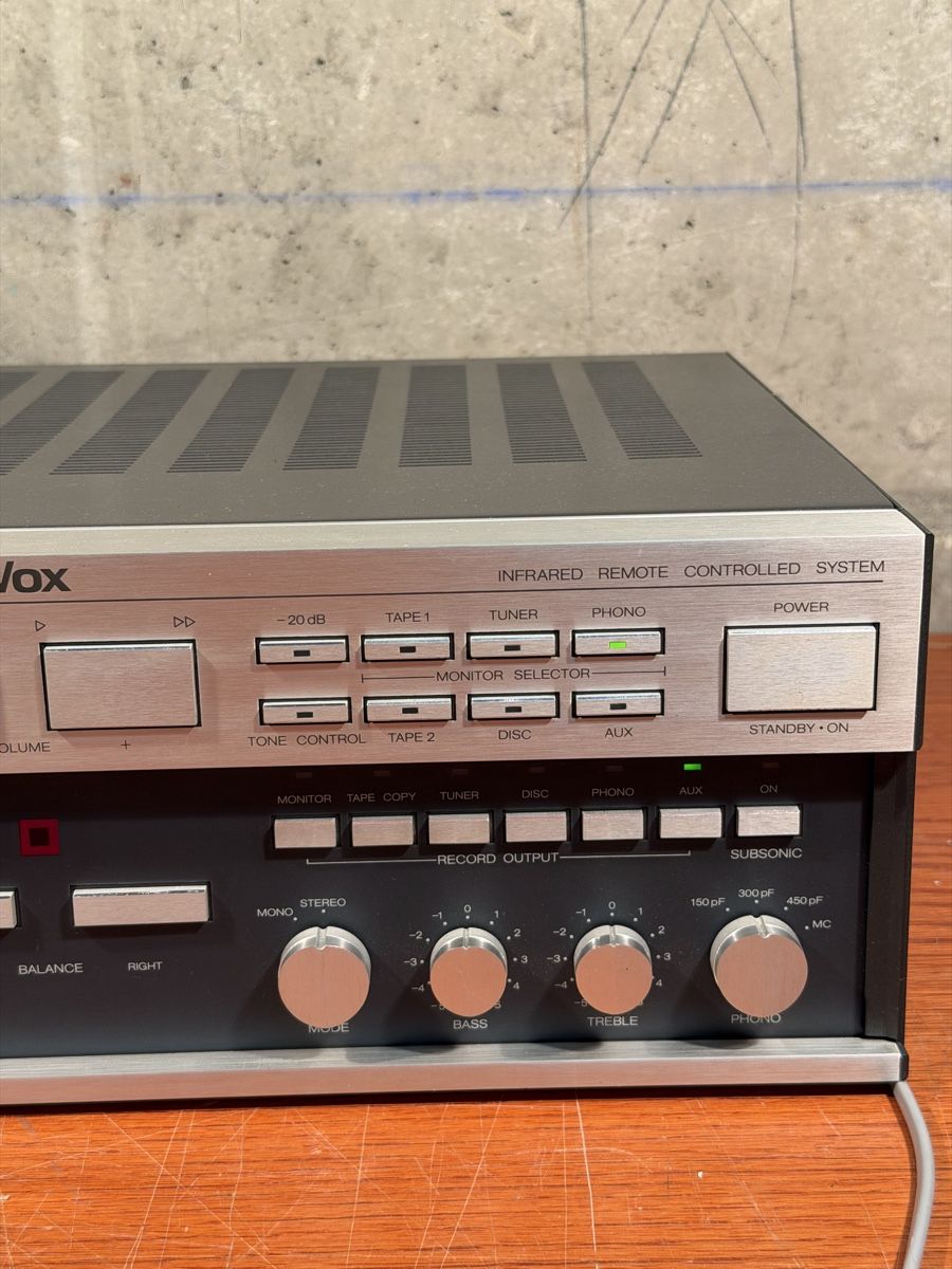 Revox Amplificatori: Revox B251 Integrated Amplifier – Usato da Lausanne venduto da artnouveau04 2
