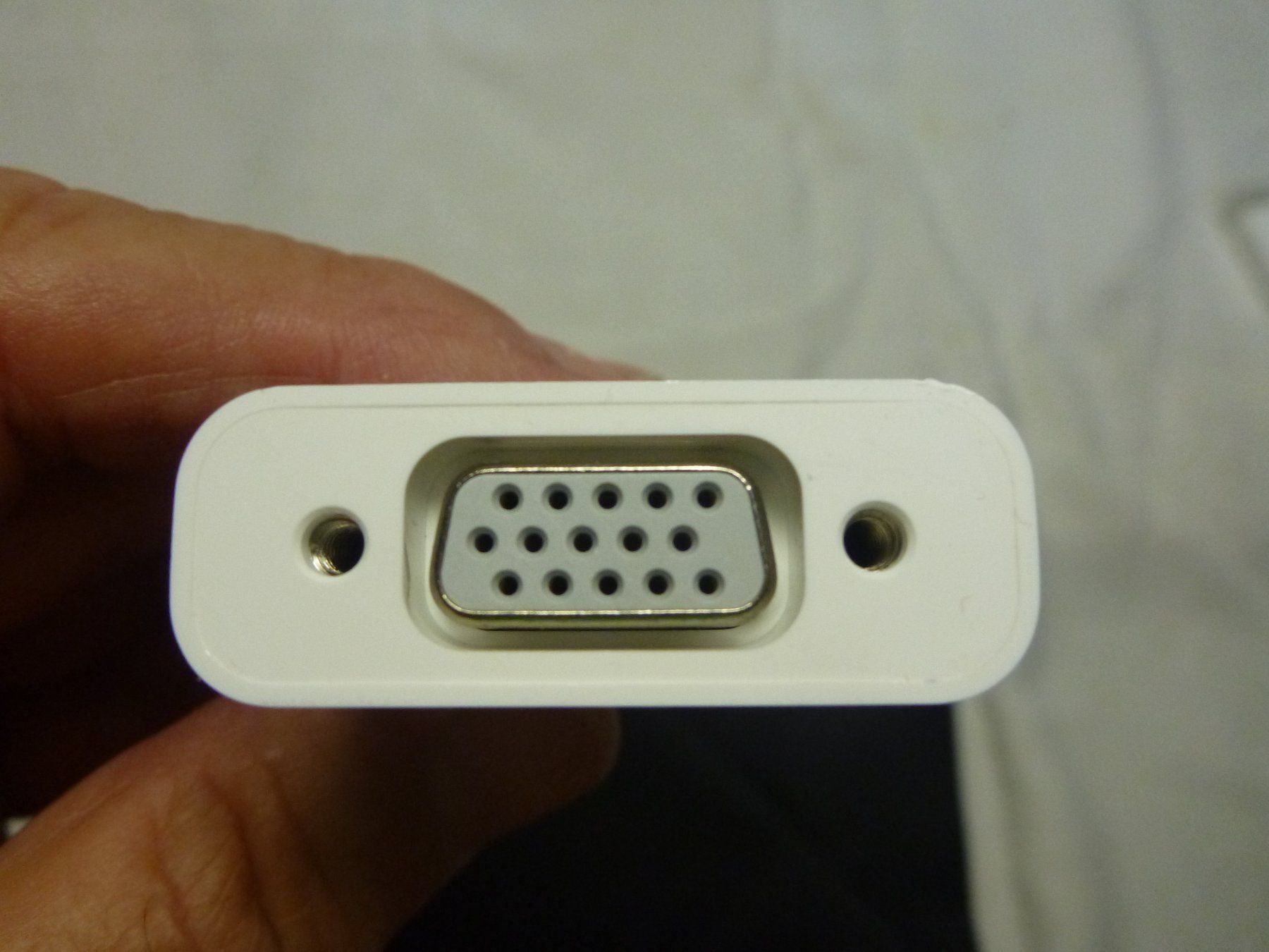 Apple Unità & Adattatore: Apple Mini DisplayPort to VGA Ad. A1307 – Usato da Röschenz venduto da Sharjah 4