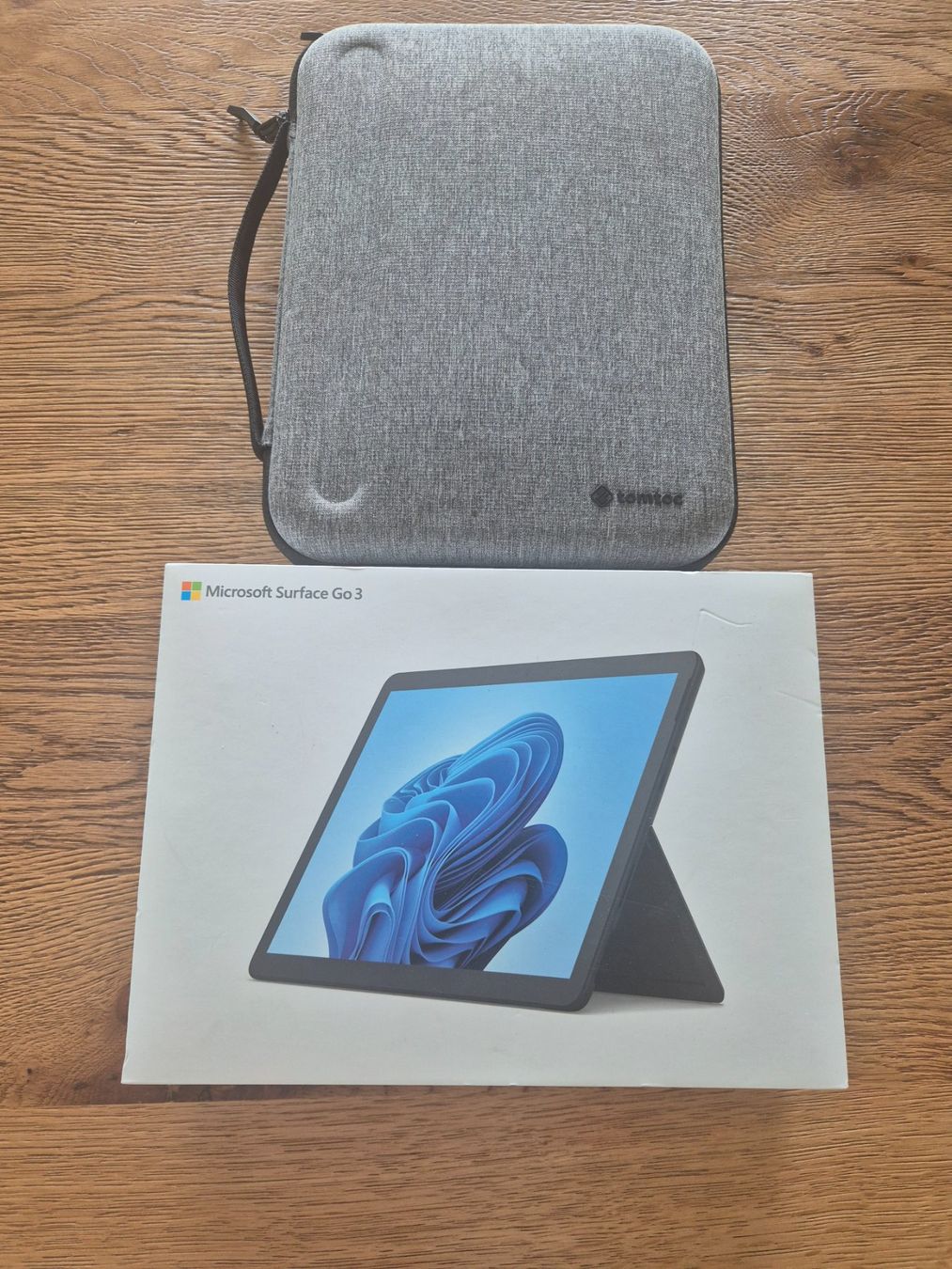 Microsoft Tablet PC: Surface Go 3 - 128GB, 8GB RAM – Usato da Wünnewil venduto da Kev-G 1