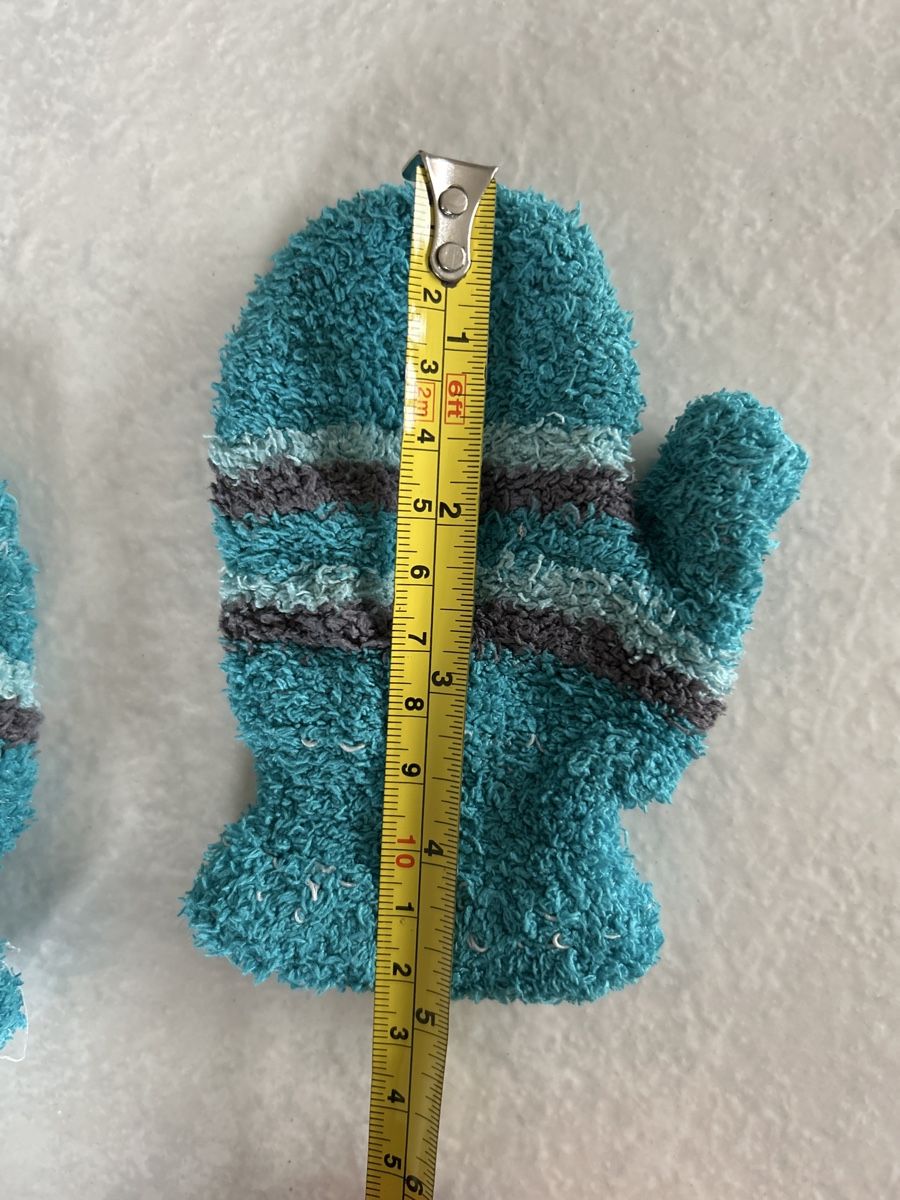 Gants: Fäustlinge – D'occasion à Lostorf par Venice16 1