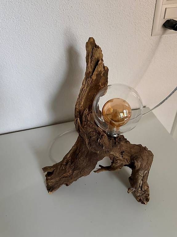 Lampade: Wunderschöne Lampe aus Schwemmholz – Usato da Brunnen venduto da PatrickAndrea 2