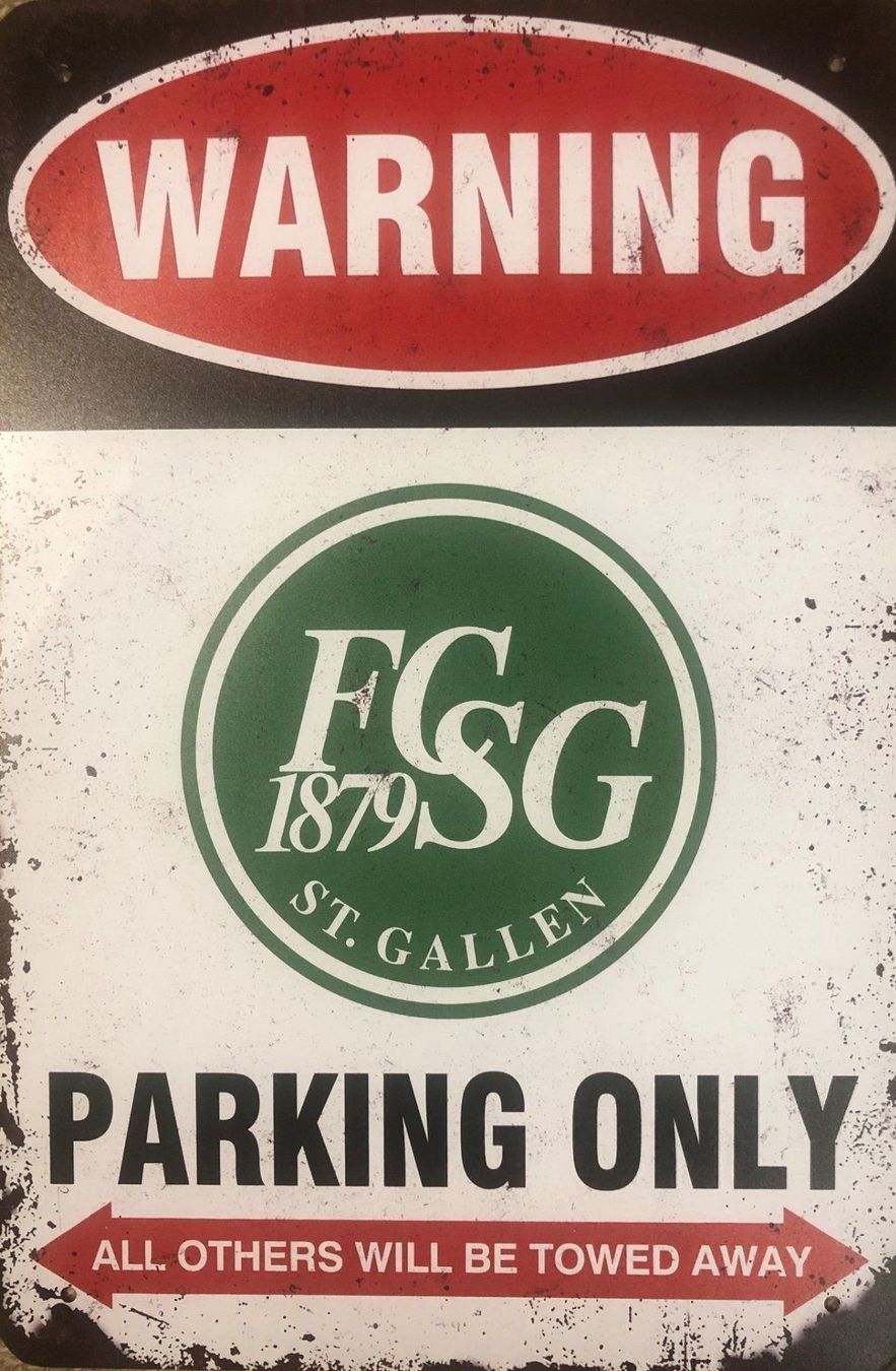 Insegne: FC St. Gallen Parking Only Blechschild Espenmoos Englisch – Nuovo e nell'imballaggio originale da Dättlikon venduto da easythings
