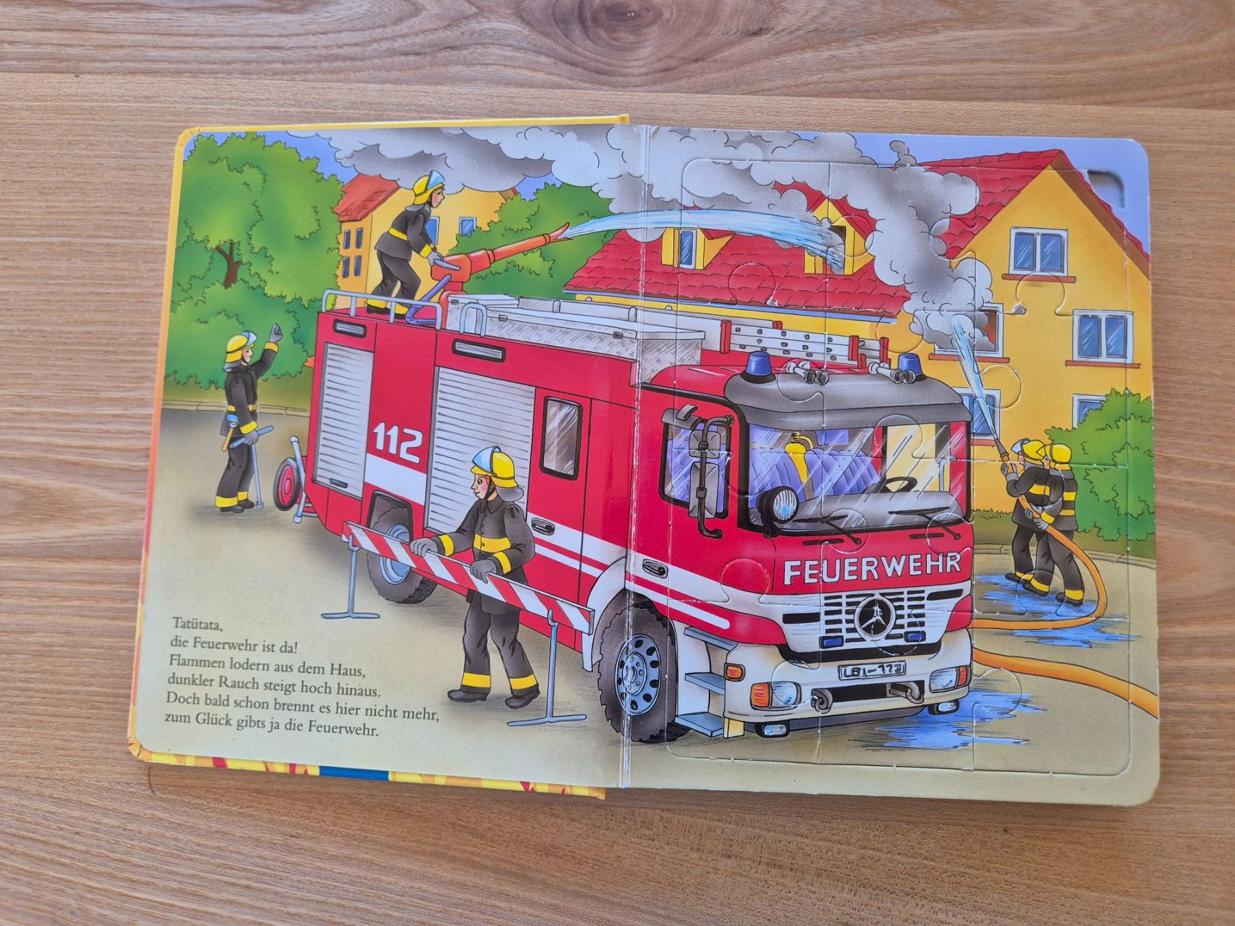 Puzzles: Puzzlebuch 4×12 Teile - Feuerwehr – Gebraucht aus Giswil von 0G6 2