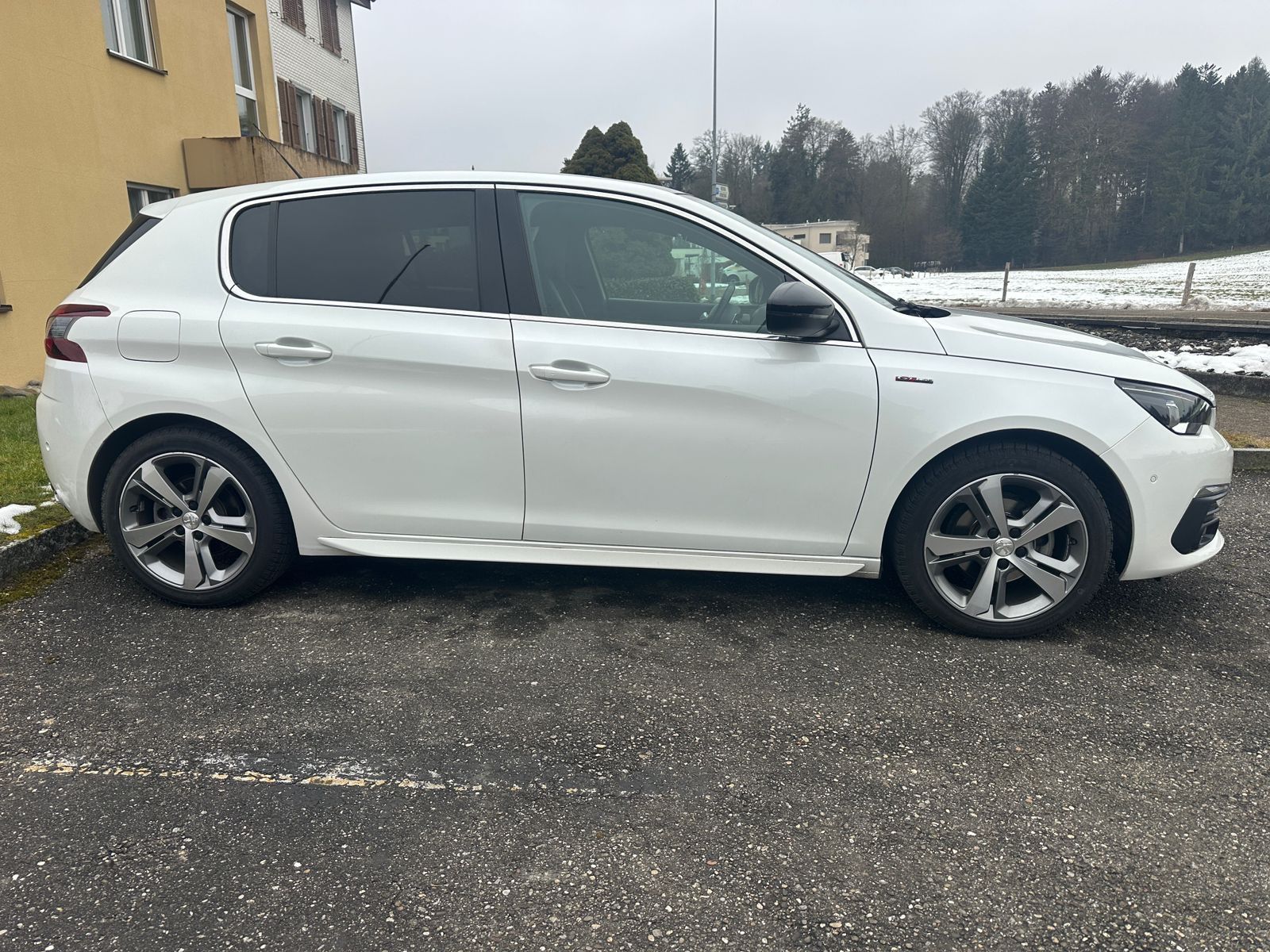 Peugeot Autos: PEUGEOT 308 1,5 BlueHDI – Gebraucht aus Delémont von ily_26j7 4