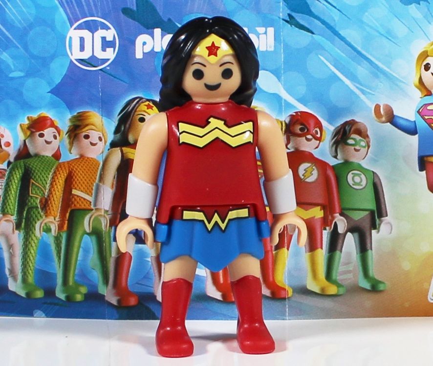Playmobil géant - xxl - customisé Wonder Woman - Avengers