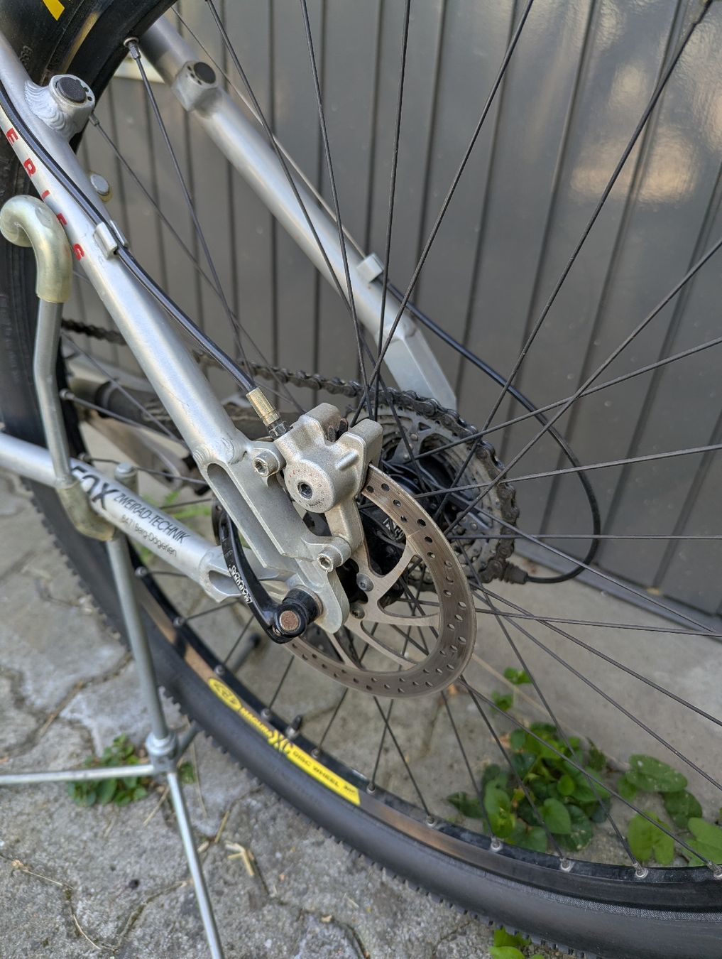Velos: Mountainbike Hardtail Arrow Arrowhead Red Racing – Gebraucht aus Seuzach von simon.zogg 4