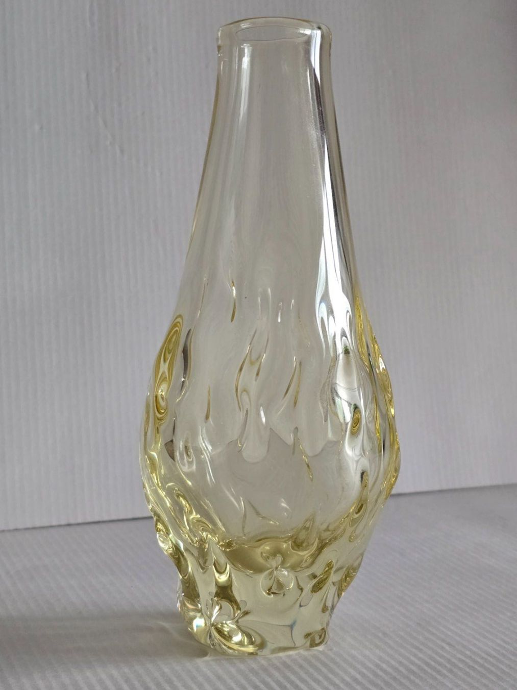 Vasi & Recipienti: Vase Vintage Böhmen Kristallglas – Usato da Rheinau venduto da MakalekaAloha