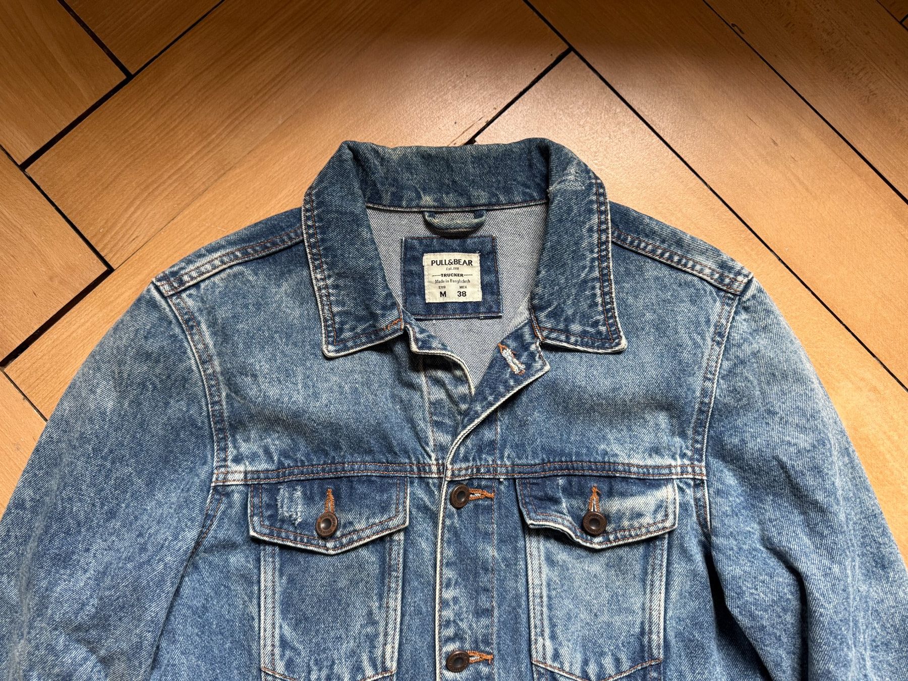 Pull&Bear Giacche: PULL & BEAR - Jeansjacke blau M – Usato da Zürich venduto da Diazaio 1