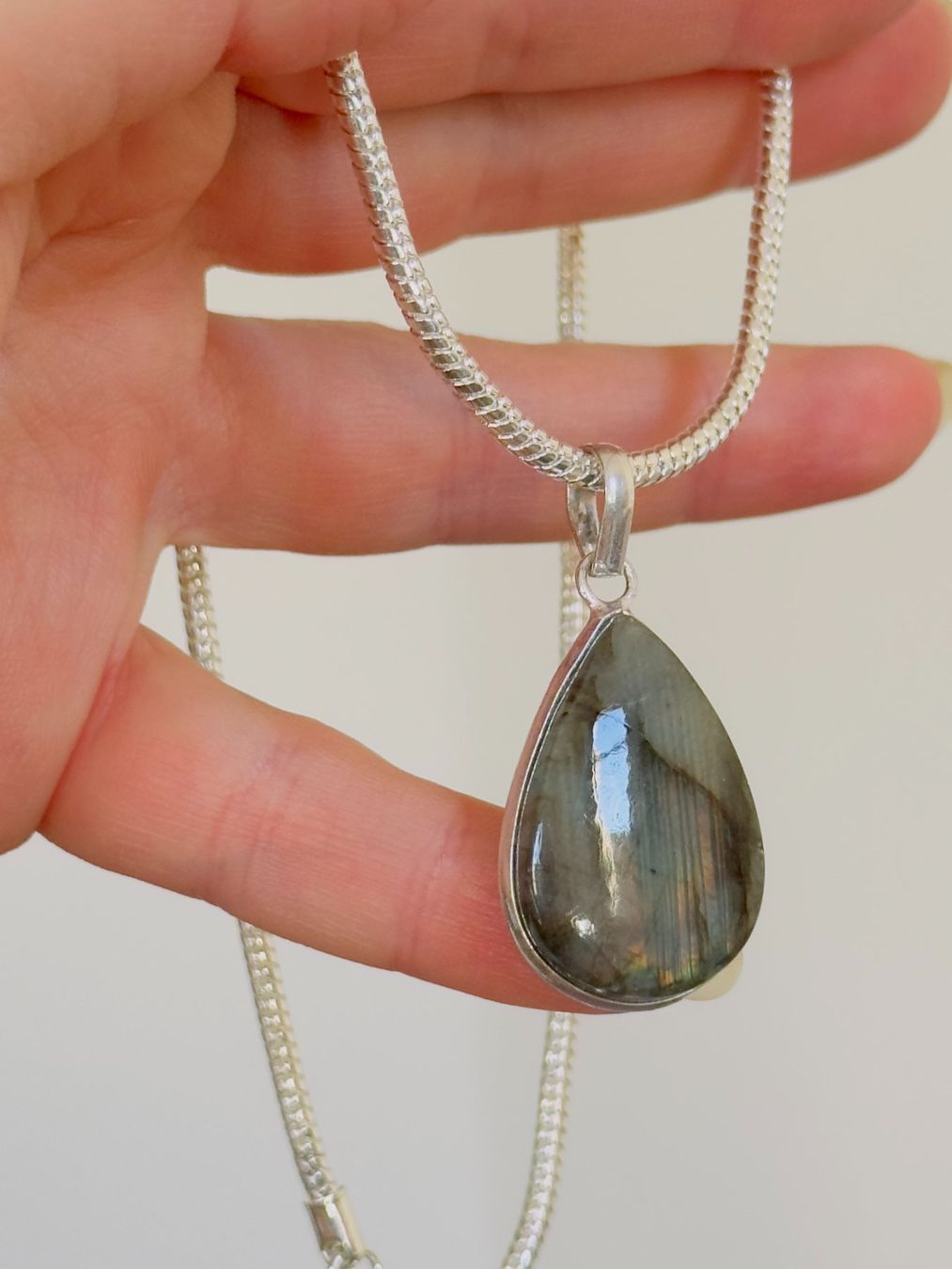 Catenine: Labradorite necklace – Nuovo e nell'imballaggio originale da Genève venduto da AGBERG 3