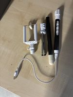 Selfie Stick mit Stativ und Smartphone Halterung 