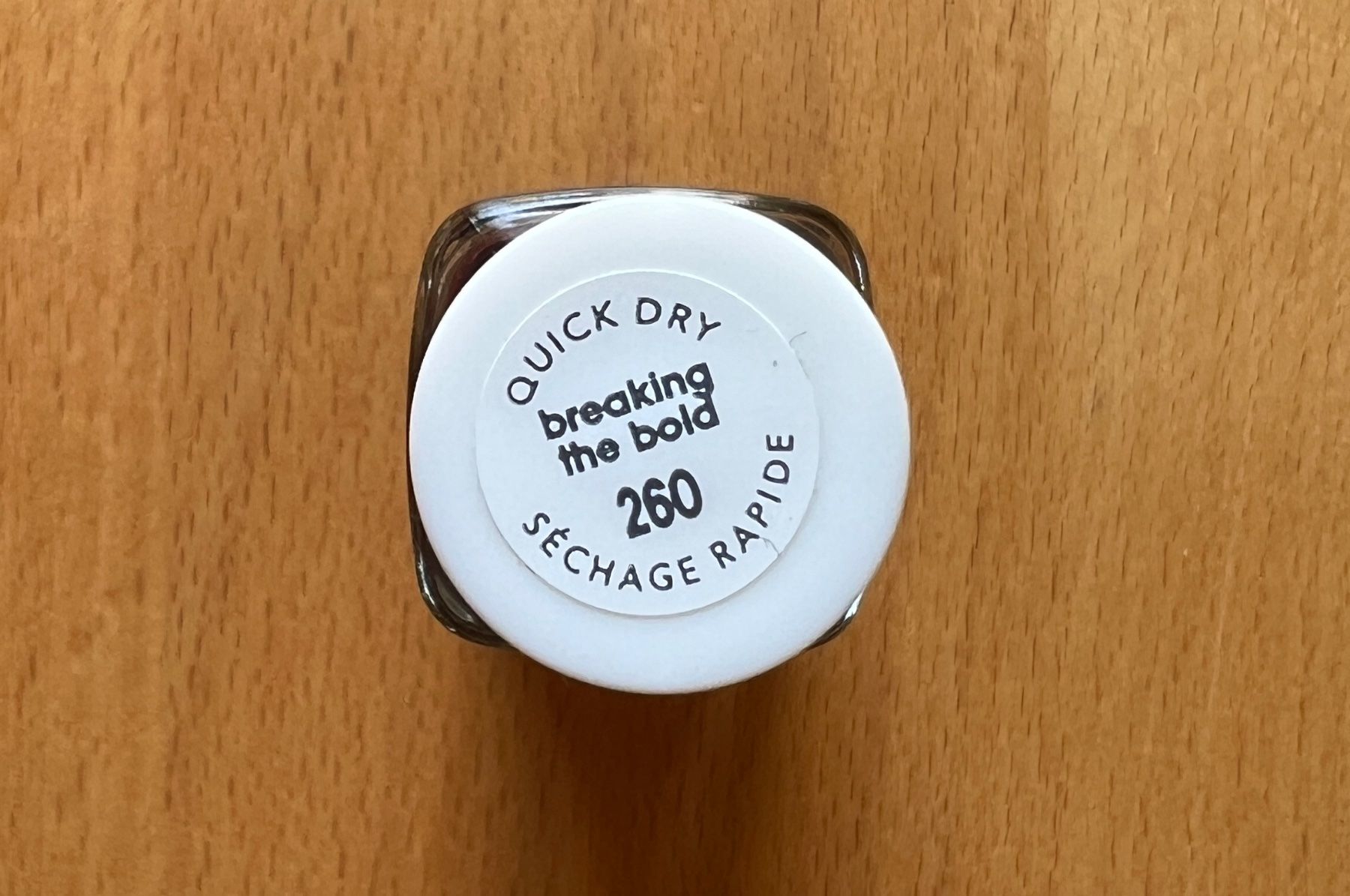 Essie Smalto per unghie: Essie Nagellack "breaking the bold" – Nuovo (secondo la descrizione) da Therwil venduto da blubblubblubb 2