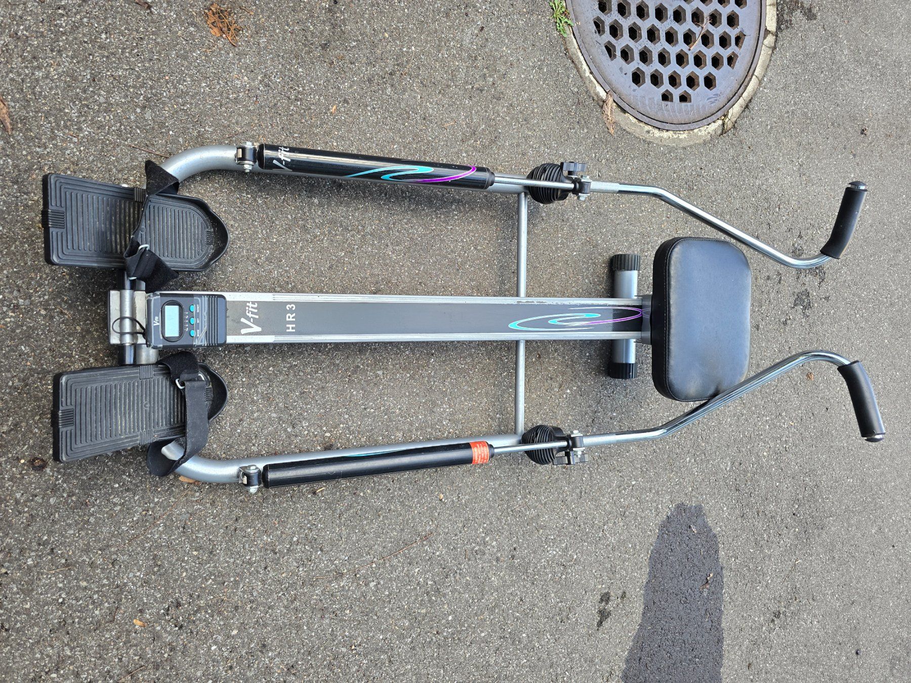 Hometrainer: V FIt HR3 Rowing Machine – Usato da Opfikon venduto da ren_lx8y 1