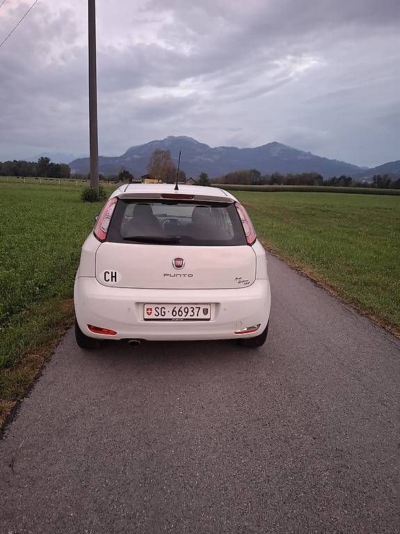 Autos: Fiat Punto Turbo Sport – D'occasion à Kriessern par Sacko1980 2