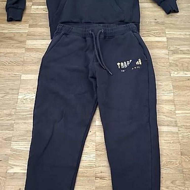 Pantalons: Trapstar Tracksuit (S) – D'occasion à Zürich par rub_87sh 1