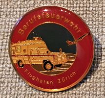 M531 - Pin Berufsfeuerwehr Flughafen Zürich Krankenwagen
