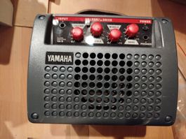 Yamaha VA-5 Gitarrenverstärker - ideal für den Sommer!