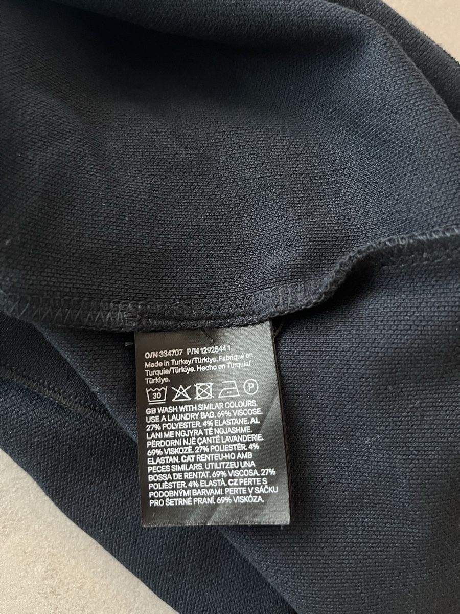 H&M Gilet & Giacche senza maniche: Strickweste navy XS neu – Nuovo (secondo la descrizione) da Birrwil venduto da vanyboo 5