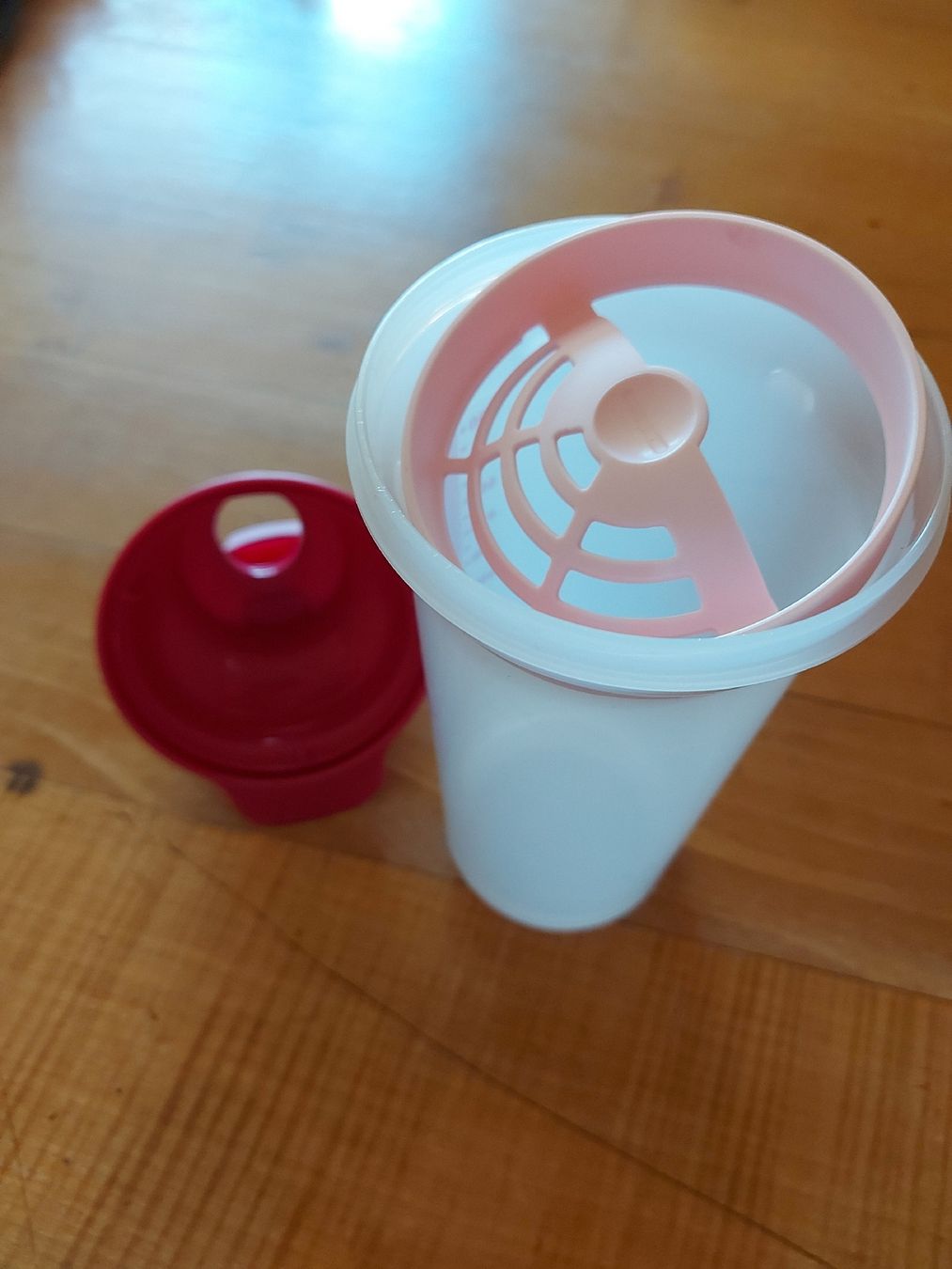 Tupperware Elettrodomestici da cucina: Tuperware Shaker – Usato da Sumiswald venduto da FassBar 1