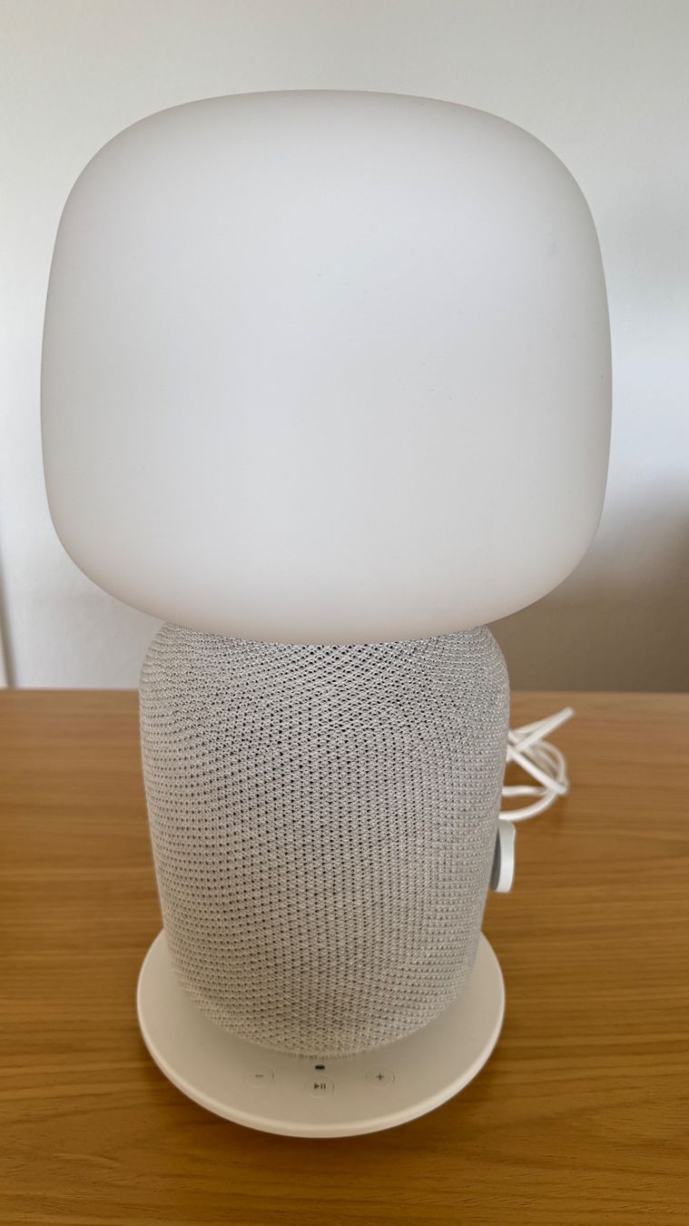 Sonos Casse acustiche: Sonos / IKEA SYMFONISK Tischleuchte mit WiFi-Speaker – Usato da Fällanden venduto da Escheli