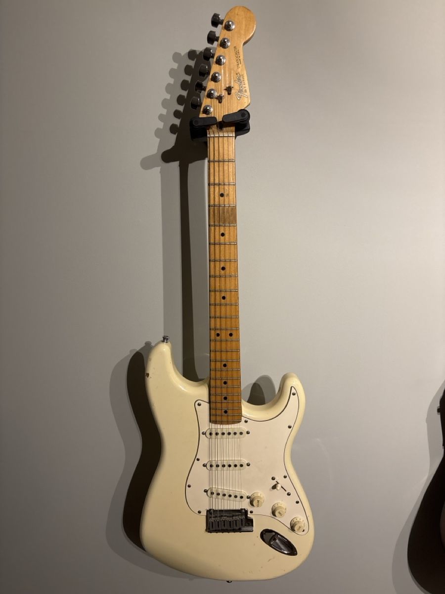 Strumenti musicali: Fender Stratocaster Vintage, USA, 1988 – Usato da Schalunen venduto da joelsbest