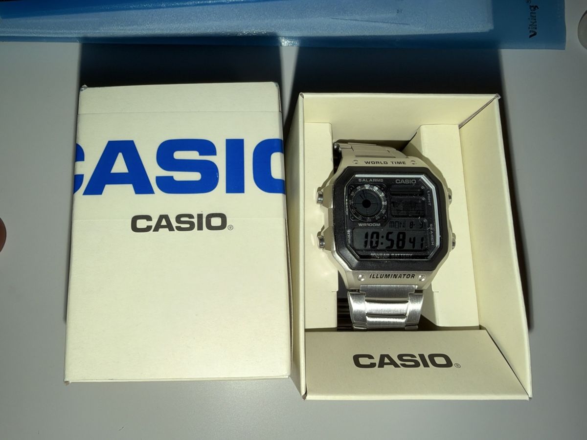 Casio Uhren: Casio Uhr – Neu und originalverpackt aus Wangs von emali 1