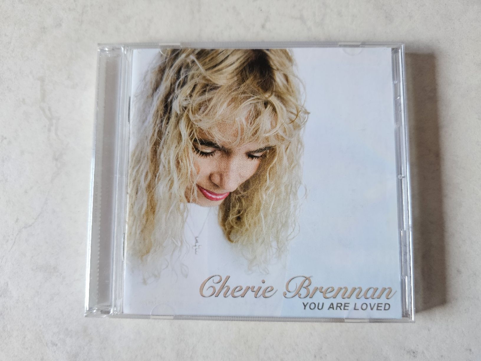 CD: Cherie Brennan  -  You Are Loved – Usato da Schneisingen venduto da backstore24