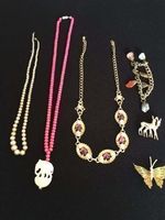 Kreativer Halsketten, Armband und Pins