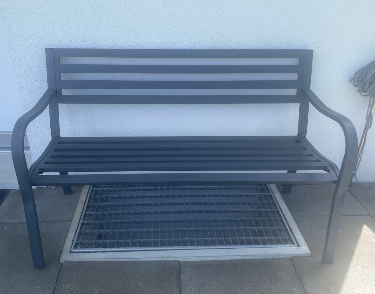 Panchine: Sitzbank Alu anthrazit – Usato da Signau venduto da stalder-langenegger 1