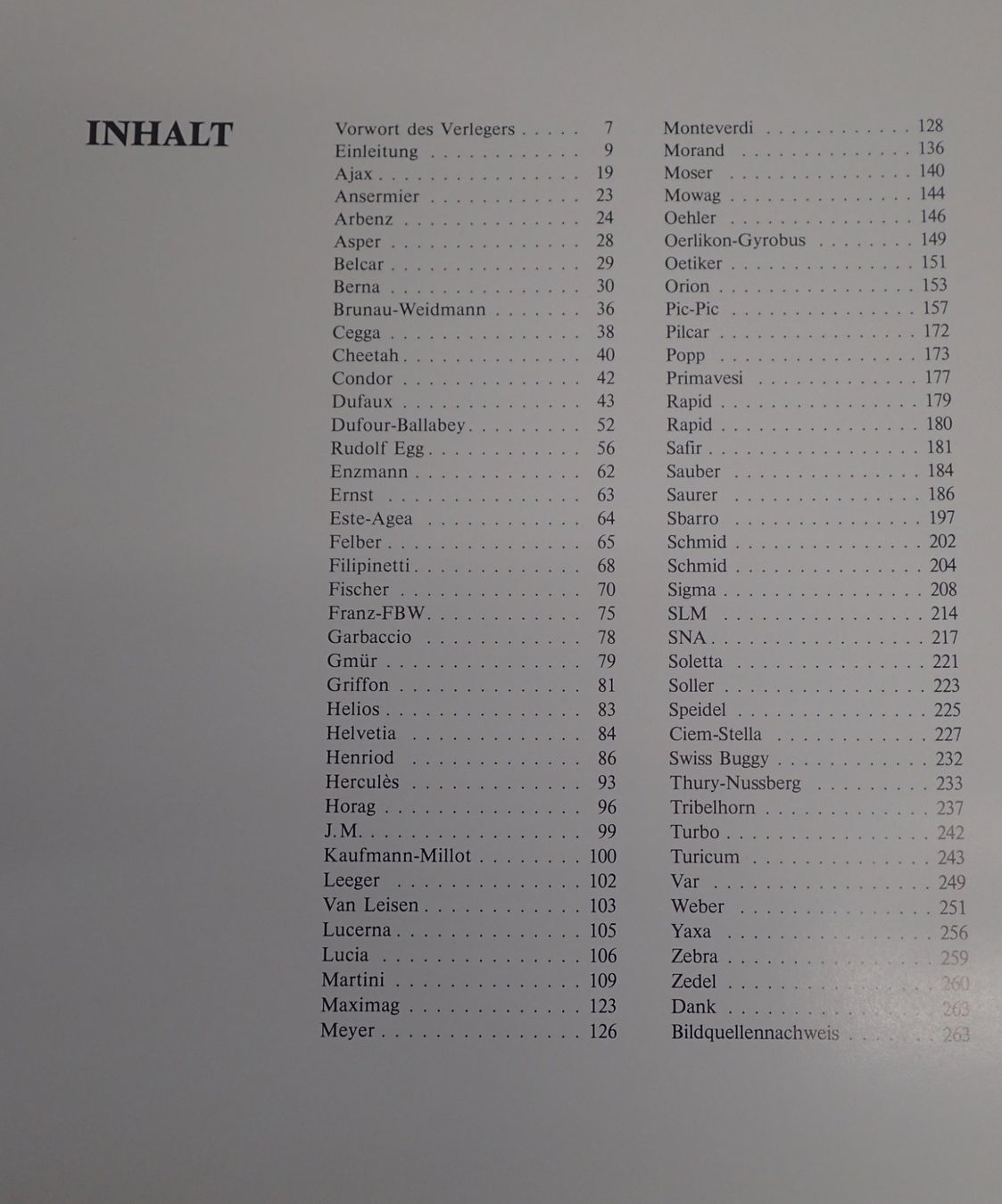 Livres: "Schweizer Autos" - Buch von E. Schmid/Auto-Jahr – D'occasion à Lausanne par Biquette6 2